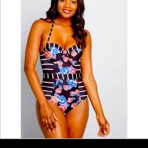 The Pippa ModCloth one piece retro bathing suit size S